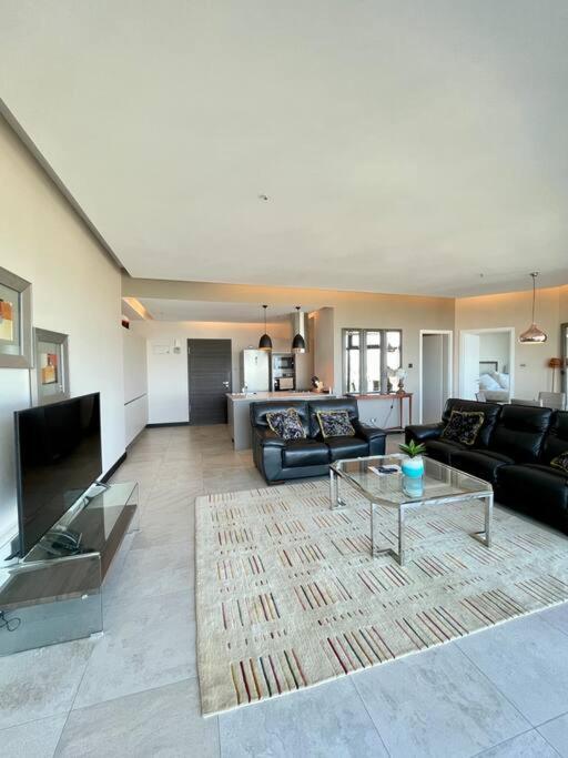 ניירובי City View Apartment Nestled In The Heart Of Nbo מראה חיצוני תמונה